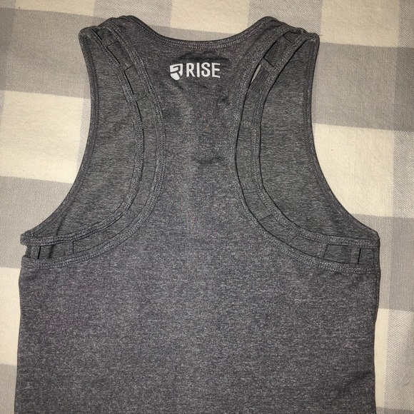 Rise Heater Grey Workout Crop - Picture 2 of 5